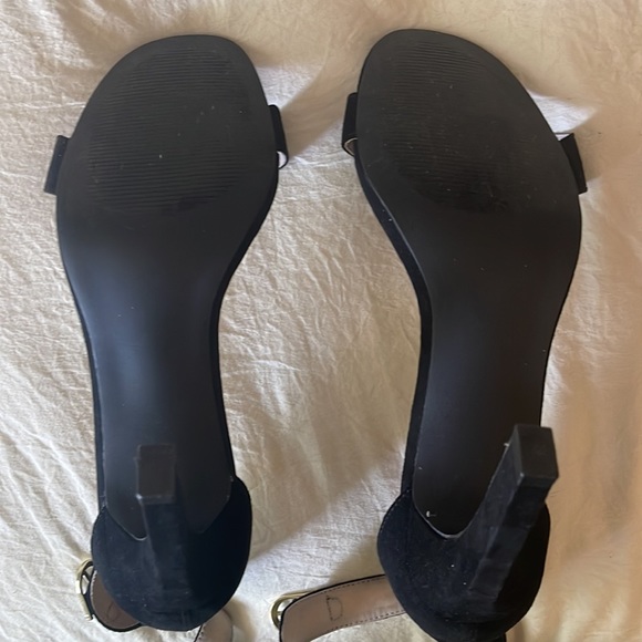 Charlotte Russe Velvet Black Toe Strap Heels - Picture 6 of 7